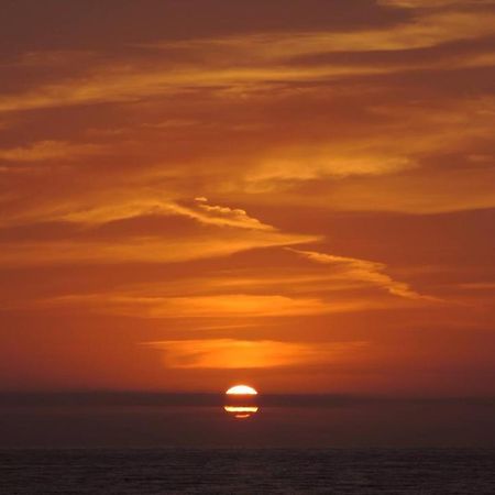 Leahurst Bed And Breakfast Tywyn Bagian luar foto