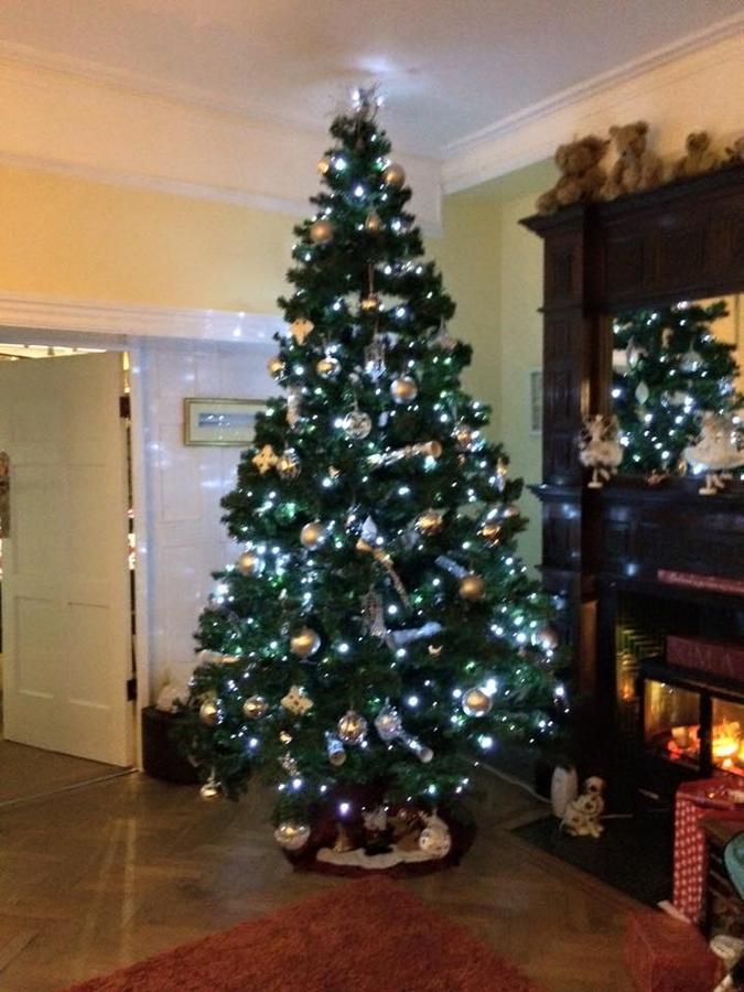 Leahurst Bed And Breakfast Tywyn Bagian luar foto