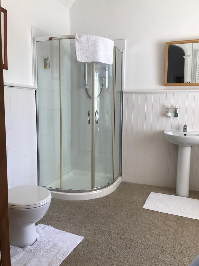 Leahurst Bed And Breakfast Tywyn Bagian luar foto